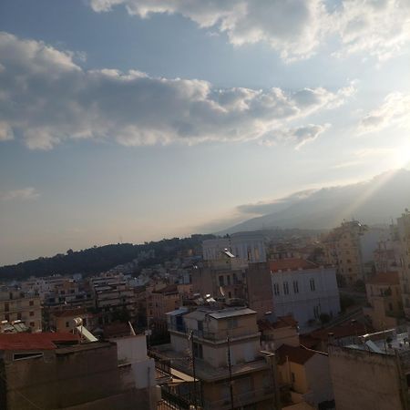 Urban Penthouse Διαμέρισμα Πάτρα Εξωτερικό φωτογραφία